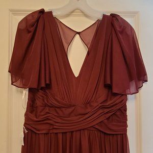 David Bridal Burgundy Dress with flowy sleeves - /never worn!!!!